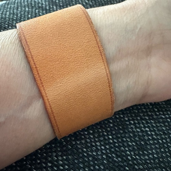 Louis Vuitton luggage /bag name tag 3 sets with box . Each set $82 no box. - Picture 4 of 13